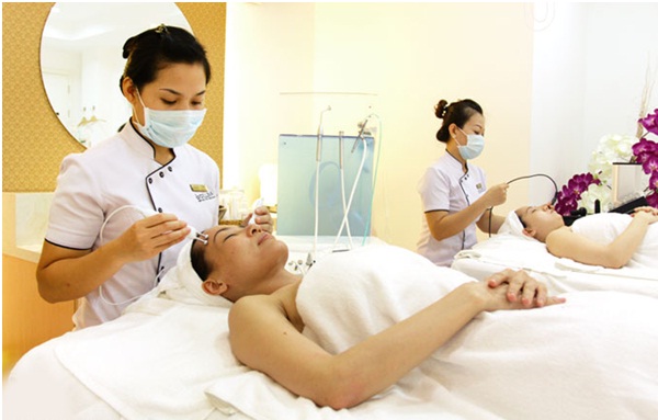 may đồng phục spa thẩm mỹ viện giá rẻ TPHCM